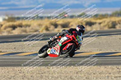 media/Dec-07-2024-CVMA (Sat) [[21c5f1ef85]]/Race 11-Amateur Supersport Open/